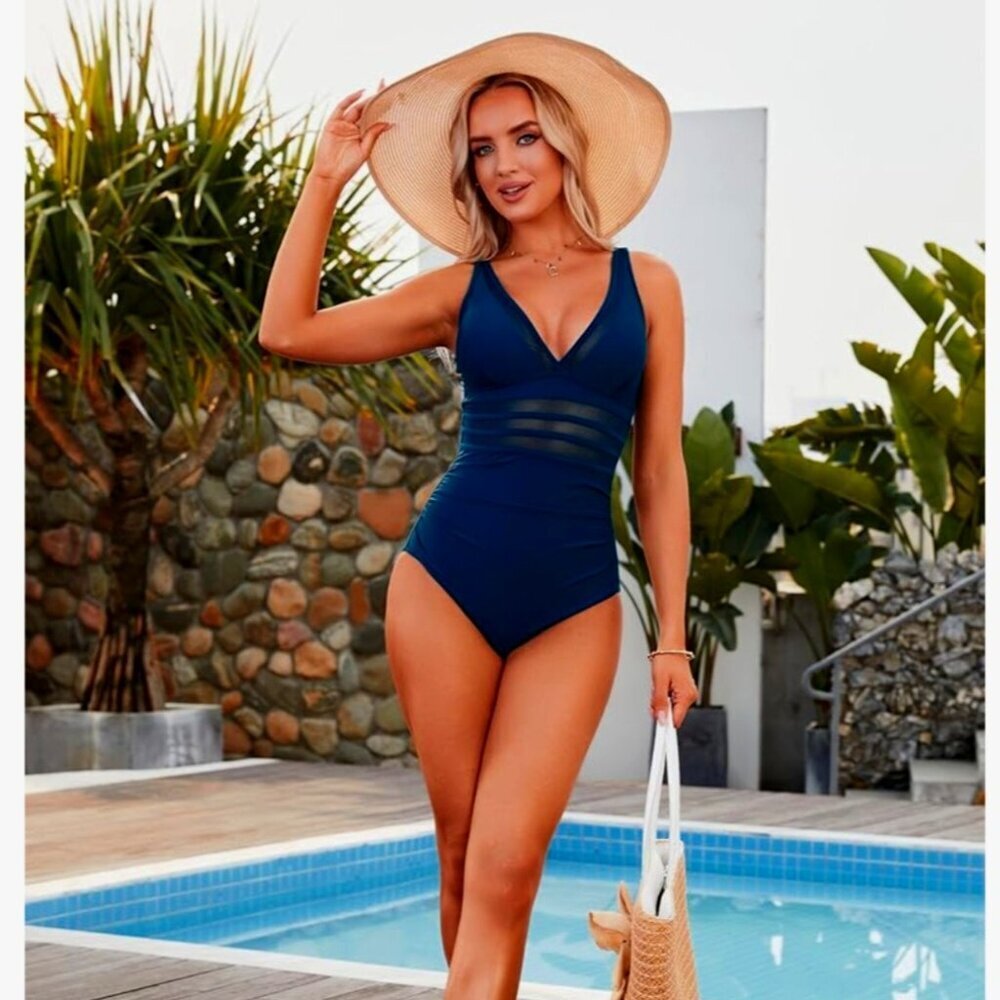 NWOT One Piece Slimming Swimsuit Womens Navy Blue Size Medium